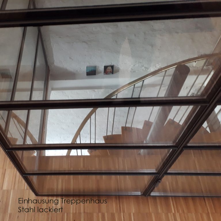 Terrassendach Einhausung Glasanbau Stahl-Glaskonstruktion